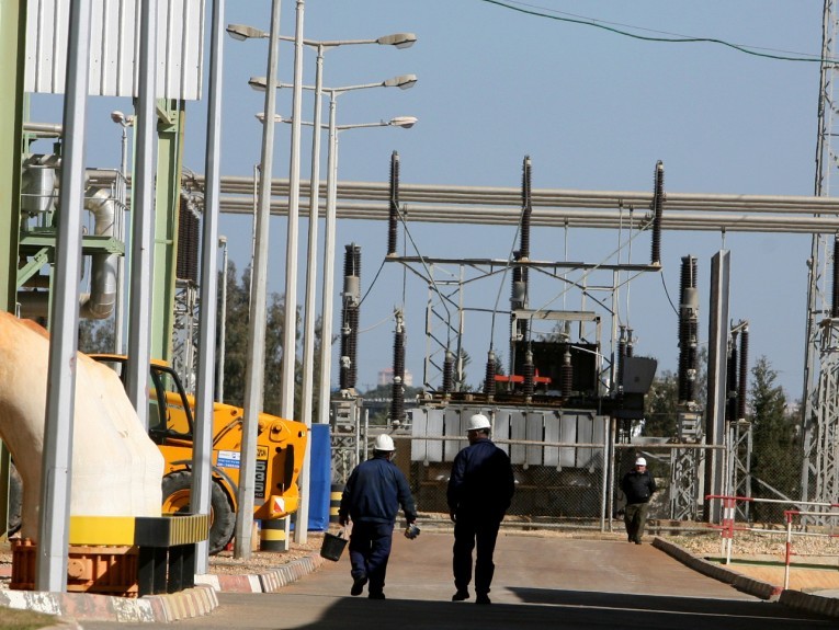 بعد تشغيل مولد ثانِ