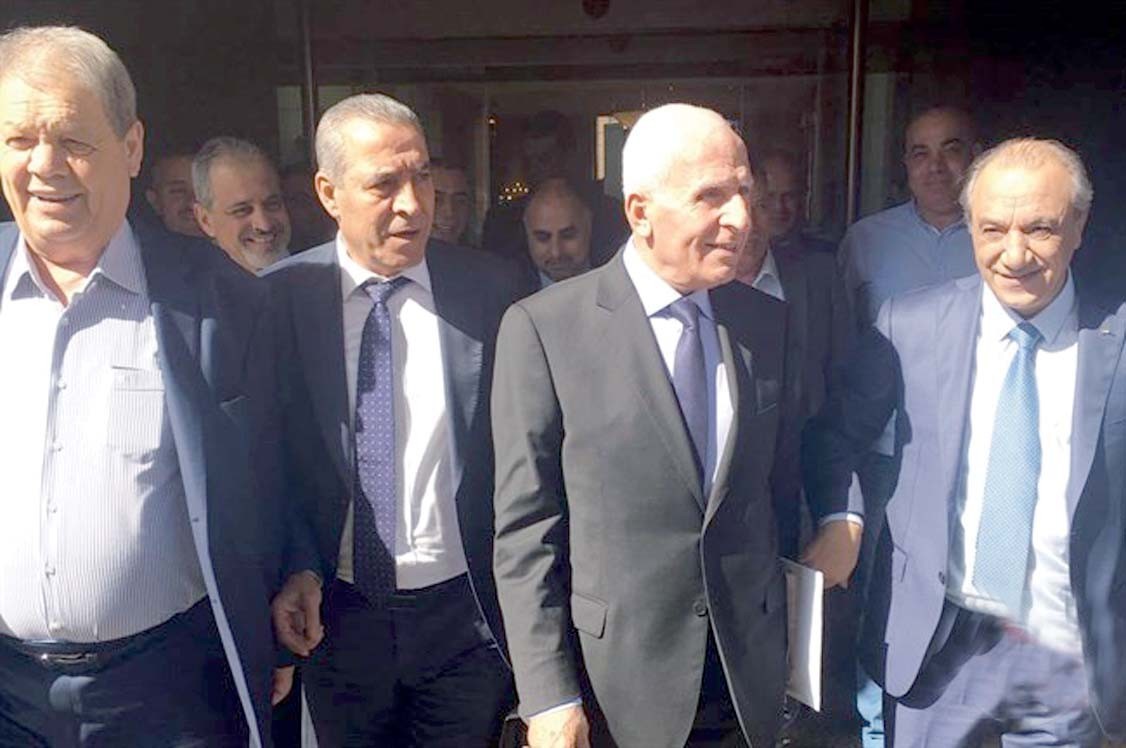 الأحمد ينفي